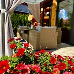 샬레 Alpina Luxury 반야