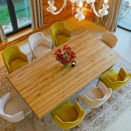 Alpina Luxury Alpesi faház