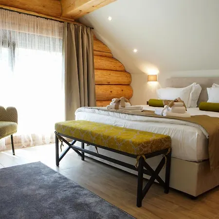 Alpina Luxury Alpesi faház