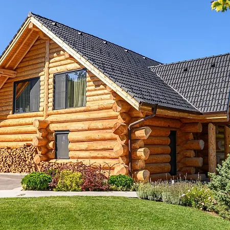 Alpina Luxury Chalet Banya (Blagoevgrad)