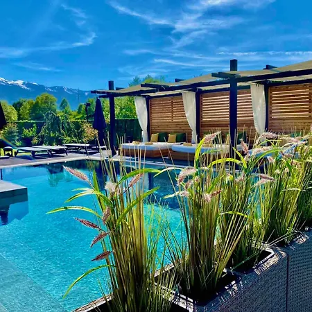 Alpina Luxury Alpesi faház